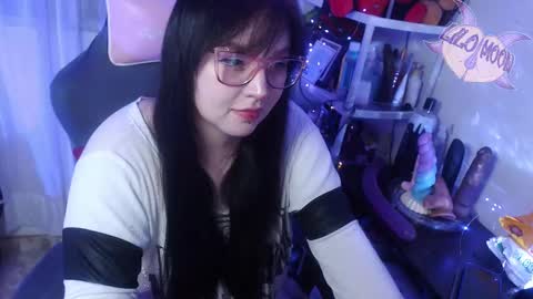 Snapshot of lilomoon69 chatting on March 3, 2025, 3:30 am Lilo online show from March 3, 2025, 3:30 am