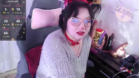 Snapshot of lilomoon69 chatting on October 1, 2025, 2:23 pm Lilo online show from October 1, 2025, 2:23 pm