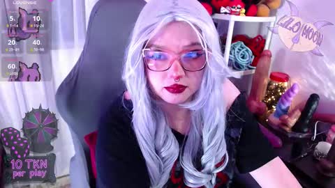 Lilo  online show from November 9, 2025, 2:54 am