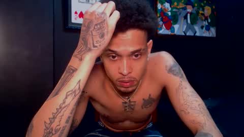 Snapshot of lilray99 chatting on December 6, 2024, 9:32 am ONLYFANS online show from December 6, 2024, 9:32 am