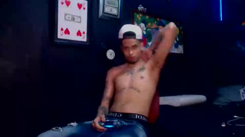 Snapshot of lilray99 chatting on December 19, 2024, 11:29 am ONLYFANS online show from December 19, 2024, 11:29 am