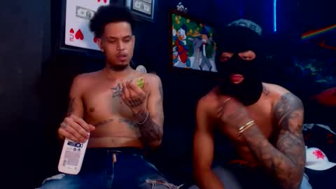 Snapshot of lilray99 chatting on December 20, 2024, 7:55 am ONLYFANS online show from December 20, 2024, 7:55 am