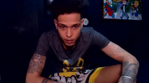 Snapshot of lilray99 chatting on January 13, 2025, 4:39 am ONLYFANS online show from January 13, 2025, 4:39 am