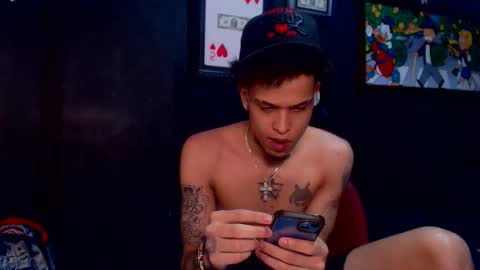 Snapshot of lilray99 chatting on January 16, 2025, 4:17 am ONLYFANS online show from January 16, 2025, 4:17 am