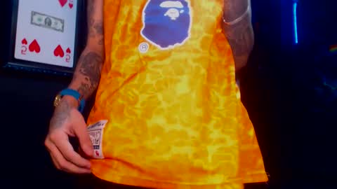 Snapshot of lilray99 chatting on February 6, 2025, 2:11 am ONLYFANS online show from February 6, 2025, 2:11 am