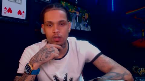 Snapshot of lilray99 chatting on February 17, 2025, 7:37 am ONLYFANS online show from February 17, 2025, 7:37 am