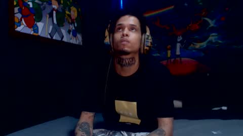 Snapshot of lilray99 chatting on February 25, 2025, 8:14 am ONLYFANS online show from February 25, 2025, 8:14 am