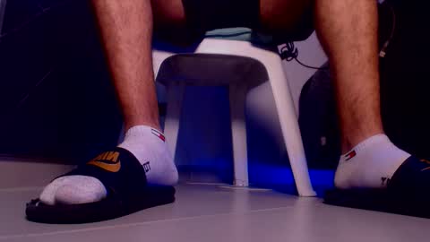 Snapshot of lilray99 chatting on September 30, 2025, 12:26 am ONLYFANS online show from September 30, 2025, 12:26 am