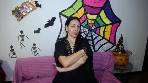 Snapshot of lilugrants chatting on October 21, 2025, 6:30 pm lilugrants online show from October 21, 2025, 6:30 pm