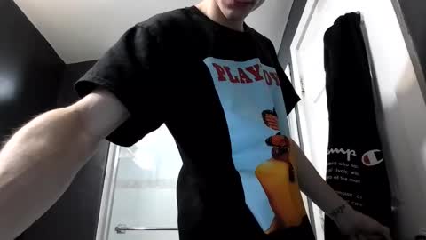 Snapshot of lilvioletxxx chatting on November 26, 2025, 1:45 pm Little Violet online show from November 26, 2025, 1:45 pm