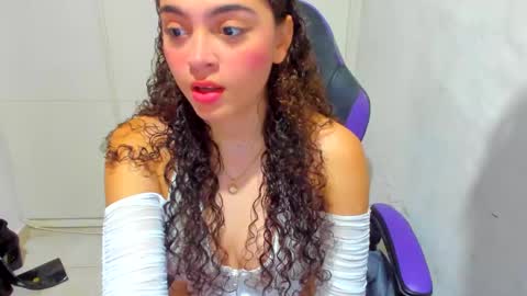 Snapshot of lily_anal_squirt chatting on December 27, 2024, 9:11 pm lily_anal_squirt online show from December 27, 2024, 9:11 pm