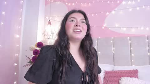 lily_cherry0 online show from November 25, 2025, 9:26 pm