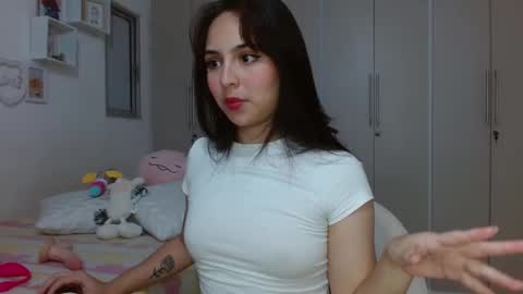 Snapshot of lily_crushx chatting on January 8, 2025, 7:34 am Lirio online show from January 8, 2025, 7:34 am