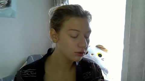 lily_ember online show from October 3, 2025, 10:45 am