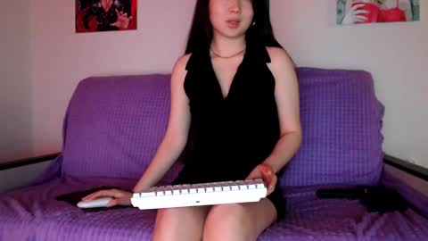 Lily Litle online show from December 3, 2024, 6:17 pm