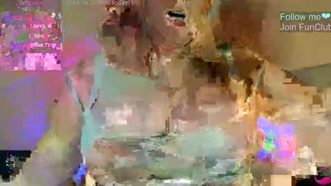 Elina  online show from November 27, 2025, 12:56 am