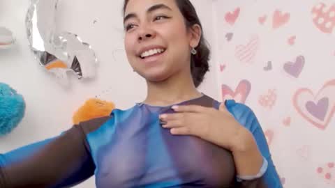 Snapshot of lily_robertss_ chatting on October 5, 2025, 3:10 pm Lily Roberts online show from October 5, 2025, 3:10 pm