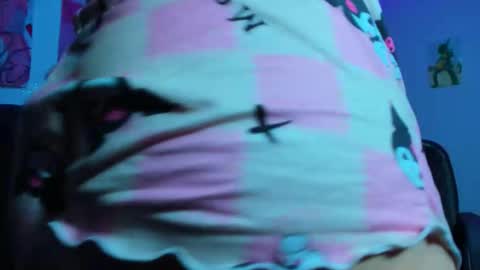 lily_stone04 online show from November 4, 2025, 7:51 am