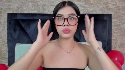 Snapshot of lily_woodz chatting on September 20, 2025, 7:04 pm LilyWoodz online show from September 20, 2025, 7:04 pm