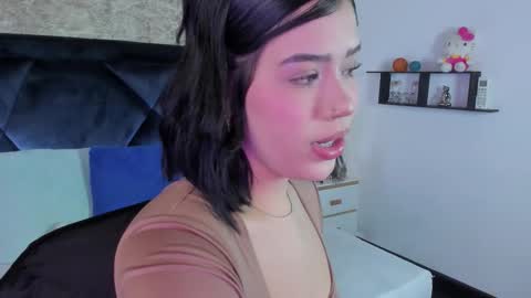 Snapshot of lily_woodz chatting on November 29, 2025, 7:17 pm LilyWoodz online show from November 29, 2025, 7:17 pm