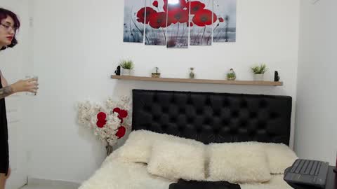 Snapshot of lilyfox23 chatting on January 22, 2025, 12:38 pm lilyfox23 online show from January 22, 2025, 12:38 pm