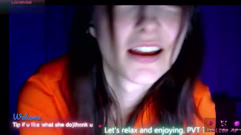 Snapshot of lilyxsky chatting on November 12, 2025, 2:50 pm LilyXSky online show from November 12, 2025, 2:50 pm