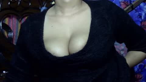 limaakter246618 online show from November 20, 2025, 3:18 am