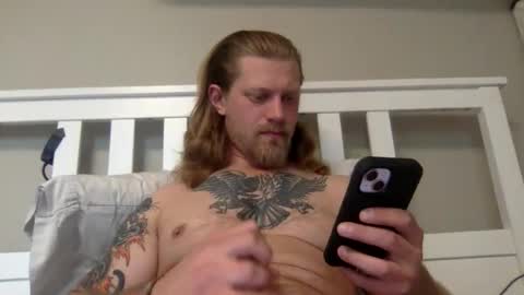 Snapshot of limitlesschris chatting on November 5, 2025, 5:24 pm Chris online show from November 5, 2025, 5:24 pm