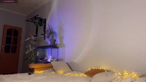 Snapshot of lin_cherie chatting on November 18, 2025, 4:55 pm lin_cherie online show from November 18, 2025, 4:55 pm