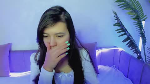 Lina online show from January 9, 2025, 2:01 am