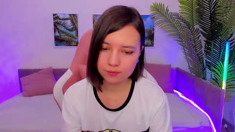 Lina online show from February 9, 2025, 1:55 am