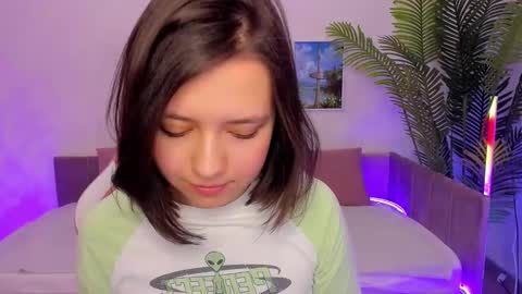 Lina online show from February 22, 2025, 7:56 am