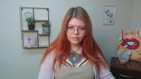 Snapshot of lina_ri chatting on November 9, 2025, 7:50 am lina_ri online show from November 9, 2025, 7:50 am