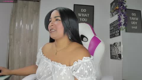 Snapshot of lina_sanchezih chatting on January 31, 2025, 2:49 pm LINA SANCHEZ online show from January 31, 2025, 2:49 pm