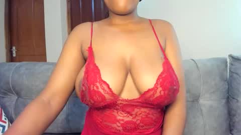 lina sexy58 online show from December 17, 2025, 12:55 pm