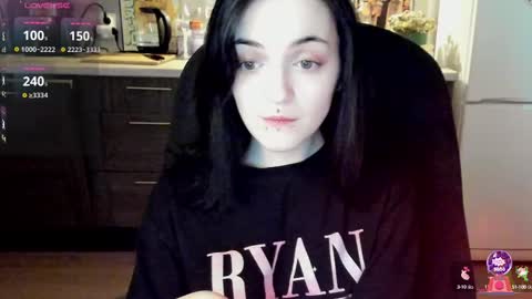 Snapshot of lina_tyaan chatting on February 10, 2025, 8:20 am Lina 3 1715622743 online show from February 10, 2025, 8:20 am