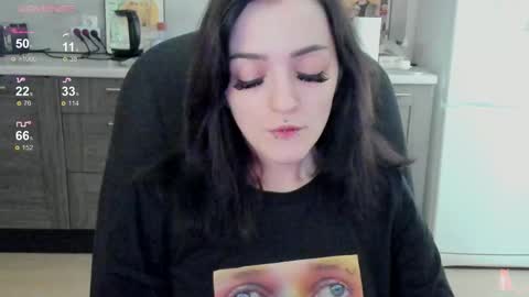 Snapshot of lina_tyaan chatting on September 12, 2025, 7:08 am Lina 3 1715622743 online show from September 12, 2025, 7:08 am