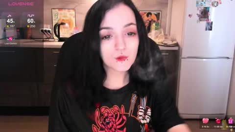 Snapshot of lina_tyaan chatting on October 20, 2025, 7:42 am Lina 3 1715622743 online show from October 20, 2025, 7:42 am