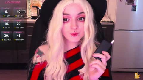 Snapshot of lina_tyaan chatting on October 28, 2025, 7:45 am Lina 3 1715622743 online show from October 28, 2025, 7:45 am