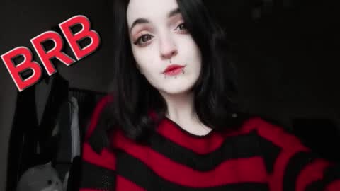 Snapshot of lina_tyaan chatting on November 21, 2025, 7:51 am Lina 3 1715622743 online show from November 21, 2025, 7:51 am