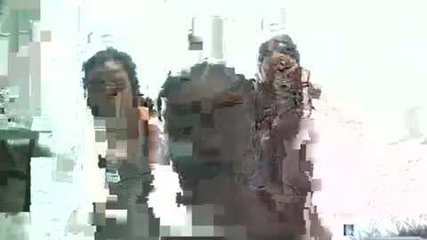 LinaDebie online show from November 16, 2025, 3:12 am