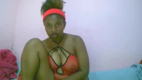 Snapshot of linah1123 chatting on September 27, 2025, 5:29 pm linah1123 online show from September 27, 2025, 5:29 pm