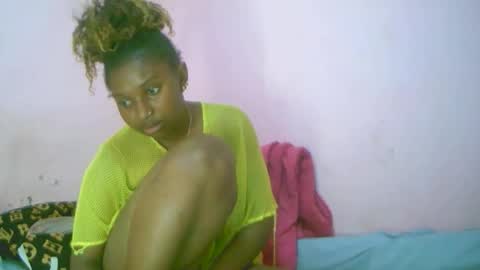 Snapshot of linah1123 chatting on September 29, 2025, 6:40 am linah1123 online show from September 29, 2025, 6:40 am