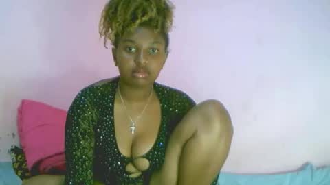 Snapshot of linah1123 chatting on October 2, 2025, 11:17 am linah1123 online show from October 2, 2025, 11:17 am