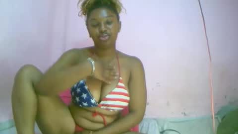 Snapshot of linah1123 chatting on October 13, 2025, 11:38 pm linah1123 online show from October 13, 2025, 11:38 pm