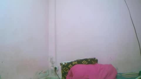 Snapshot of linah1123 chatting on December 1, 2025, 7:13 am linah1123 online show from December 1, 2025, 7:13 am