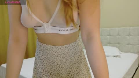 Snapshot of linajill chatting on November 23, 2025, 1:49 am Anna online show from November 23, 2025, 1:49 am