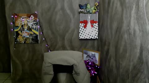 Snapshot of linda_s_ chatting on November 14, 2025, 2:05 pm Linda online show from November 14, 2025, 2:05 pm