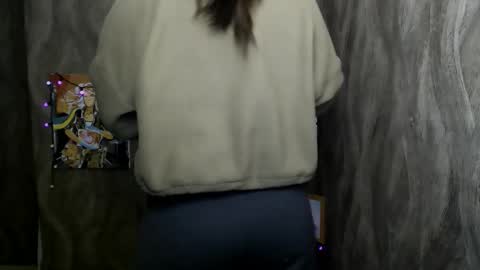 Snapshot of linda_s_ chatting on November 24, 2025, 4:07 pm Linda online show from November 24, 2025, 4:07 pm