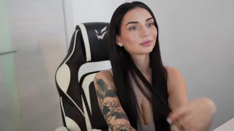 Snapshot of linda_warners chatting on February 22, 2025, 10:29 am Call me Linda online show from February 22, 2025, 10:29 am